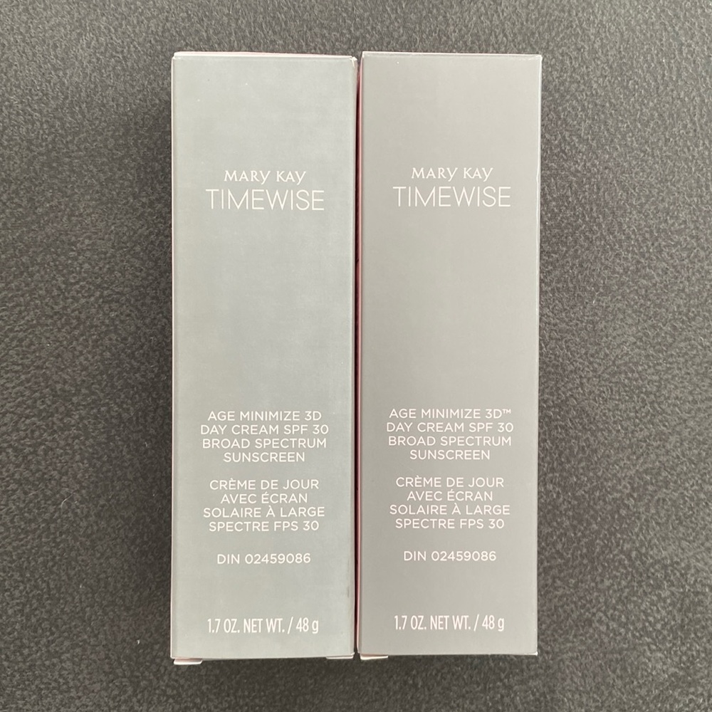 TimeWise Age Minimize 3D Day Cream (SPF 30)- Normal to Dry Skin